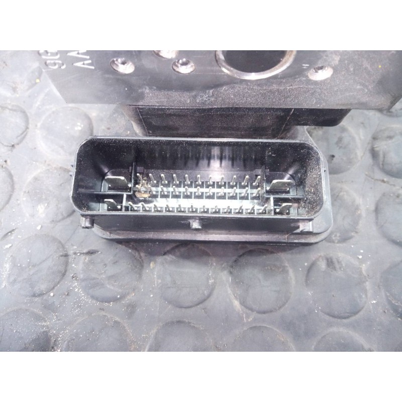 Recambio de abs para kia rio concept referencia OEM IAM 589201W570  P3-A8-22-2