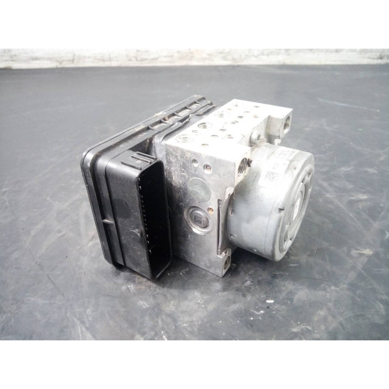 Recambio de abs para audi a3 sportback (8vf) s line edition referencia OEM IAM 3Q0614517AA  P3-B8-28-1