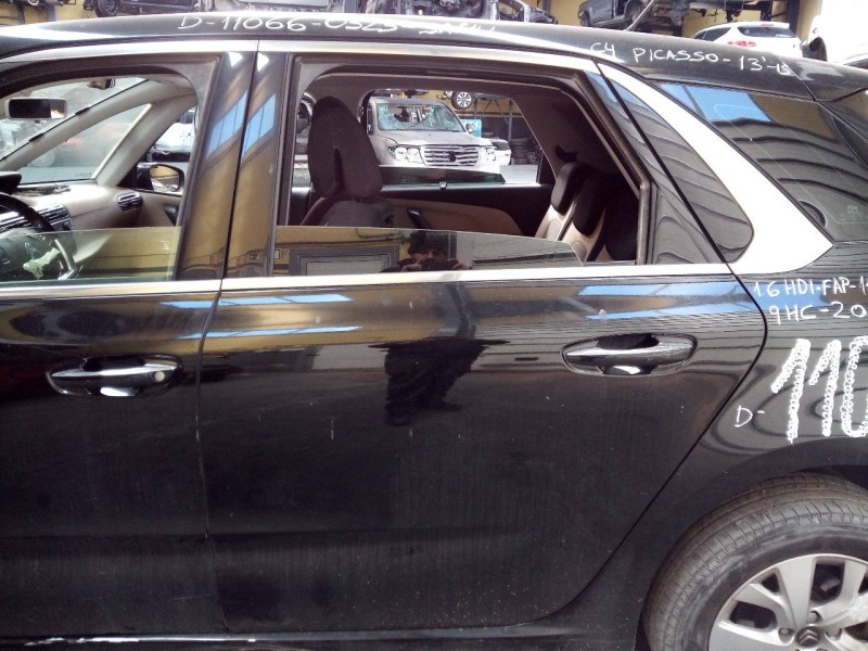 Recambio de puerta trasera izquierda para citroën c4 picasso attraction referencia OEM IAM   