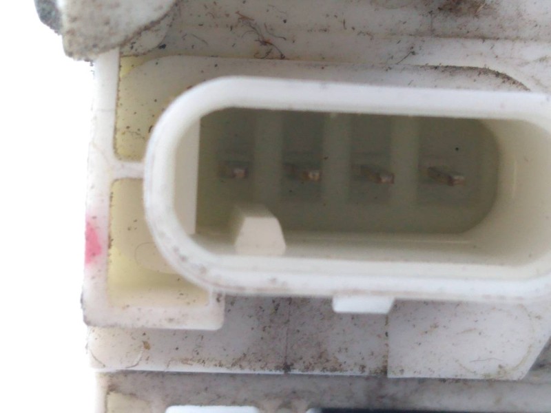 Recambio de cerradura puerta delantera derecha para fiat freemont (345) lounge 4wd referencia OEM IAM A052111 P04589916AD E2-B2-