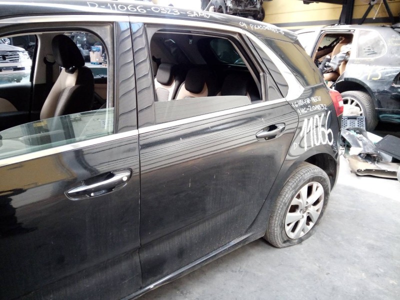Recambio de puerta trasera izquierda para citroën c4 picasso attraction referencia OEM IAM   