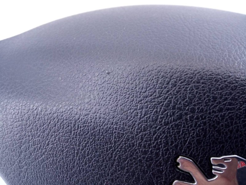 Recambio de airbag delantero izquierdo para peugeot 207 confort referencia OEM IAM 96500674ZD  E1-A4-51-2