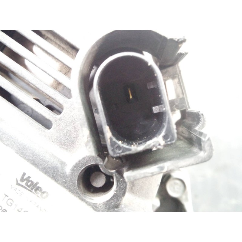 Recambio de alternador para audi a3 sportback (8vf) s line edition referencia OEM IAM 04C903023K  P3-B5-18-1