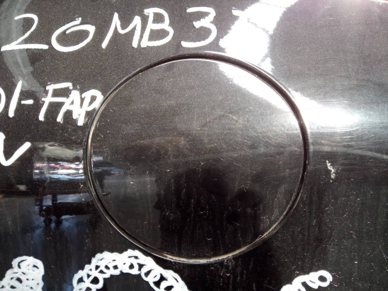 Recambio de tapa exterior combustible para citroën c4 picasso attraction referencia OEM IAM   