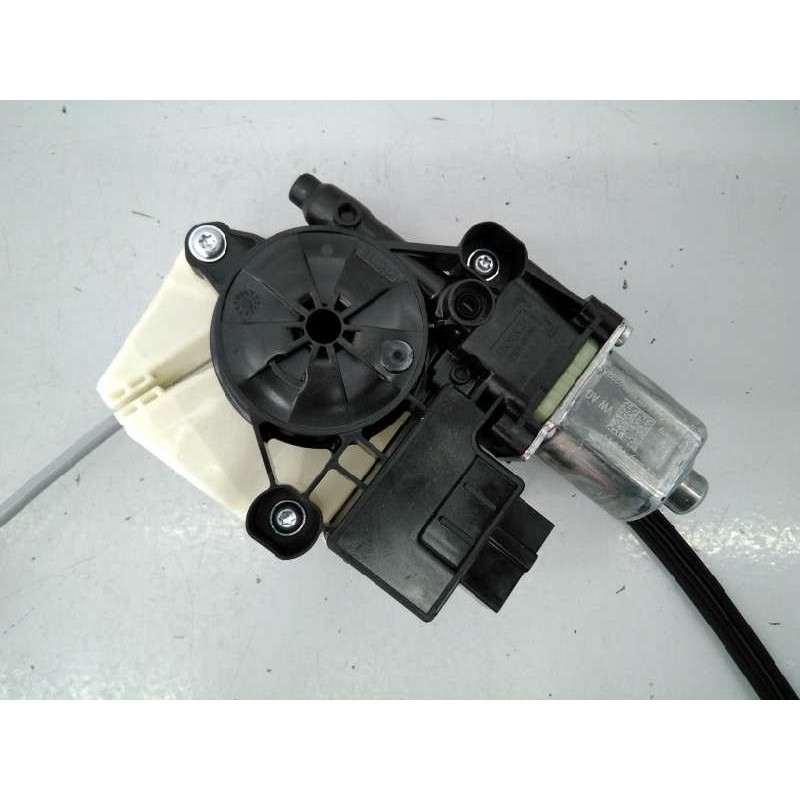 Recambio de elevalunas trasero derecho para seat leon (5f1) style referencia OEM IAM 5Q0959508A  E1-B6-14-3