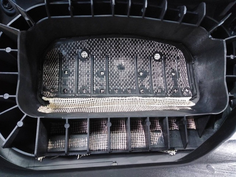 Recambio de salpicadero para opel corsa d cosmo referencia OEM IAM 13184102 092021294TSC P1-A3-36