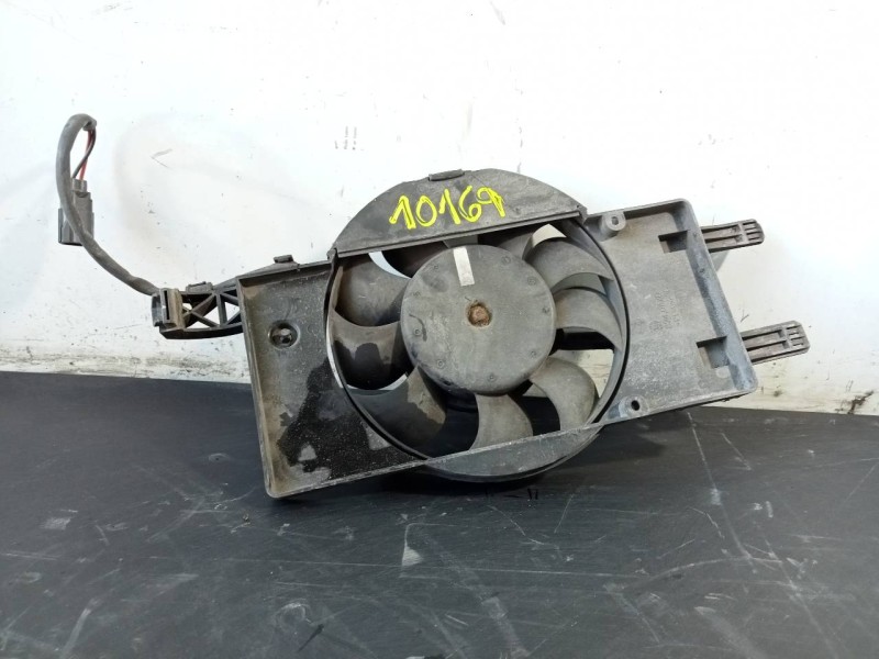 Recambio de electroventilador para ford focus turn. (cb8) trend referencia OEM IAM BV618C607SB  P2-A7-4