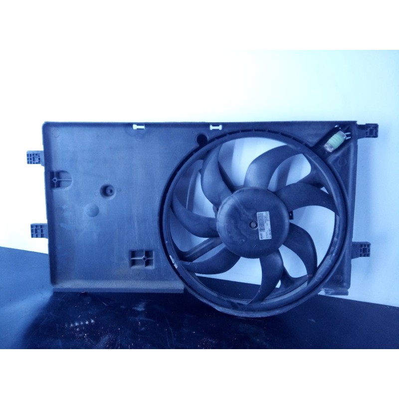Recambio de electroventilador para fiat fiorino sx furg. referencia OEM IAM 51780703 51854570 P2--B8-8