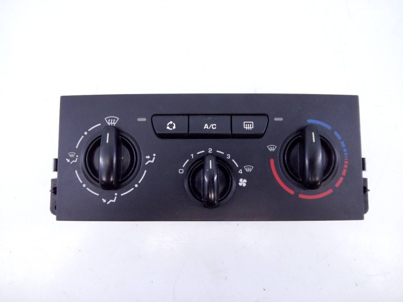 Recambio de mando calefaccion / aire acondicionado para peugeot 207 confort referencia OEM IAM 69910004 N102080F E3-B2-34-3
