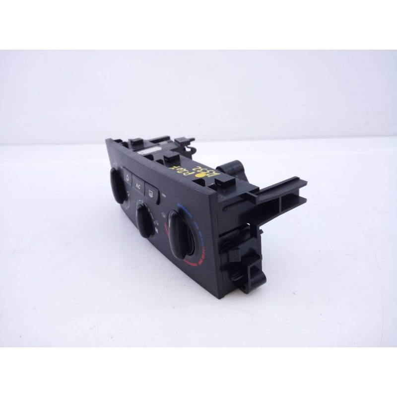 Recambio de mando calefaccion / aire acondicionado para peugeot 207 confort referencia OEM IAM 69910004 N102080F E3-B2-34-3