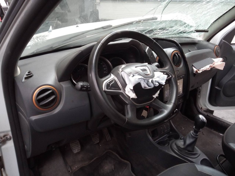 Recambio de salpicadero para dacia duster ambiance 4x2 referencia OEM IAM   