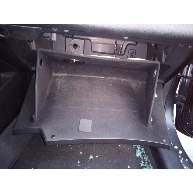 Recambio de guantera para hyundai i40 style referencia OEM IAM   