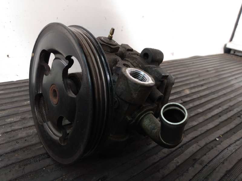 Recambio de bomba direccion para bmw x3 (e83) 2.0d referencia OEM IAM 72147884  P3-B4-25