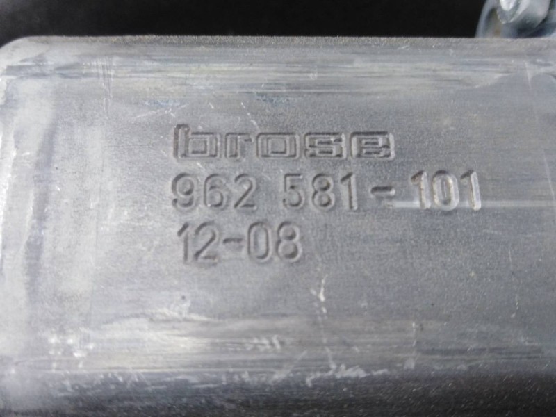 Recambio de elevalunas delantero izquierdo para fiat freemont (345) lounge 4wd referencia OEM IAM 962581101  P2-B4-13