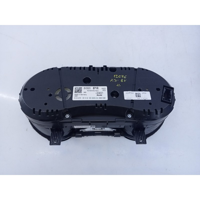 Recambio de cuadro instrumentos para audi a3 sportback (8vf) s line edition referencia OEM IAM 8V0920871R  E2-A1-39-2