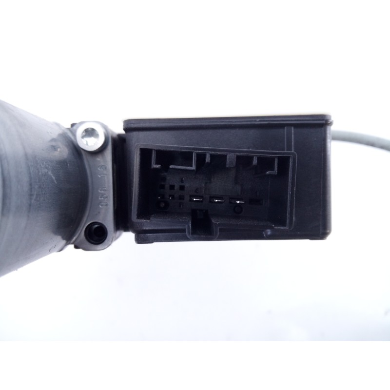 Recambio de elevalunas trasero derecho para audi a3 sportback (8vf) s line edition referencia OEM IAM 5Q0359812  E1-A5-39-1