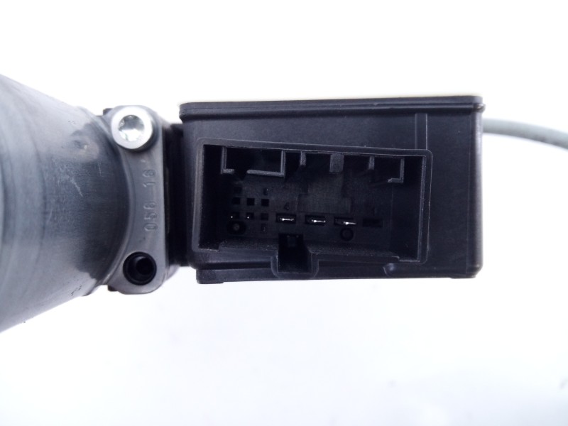 Recambio de elevalunas trasero derecho para audi a3 sportback (8vf) s line edition referencia OEM IAM 5Q0359812  E1-A5-39-1