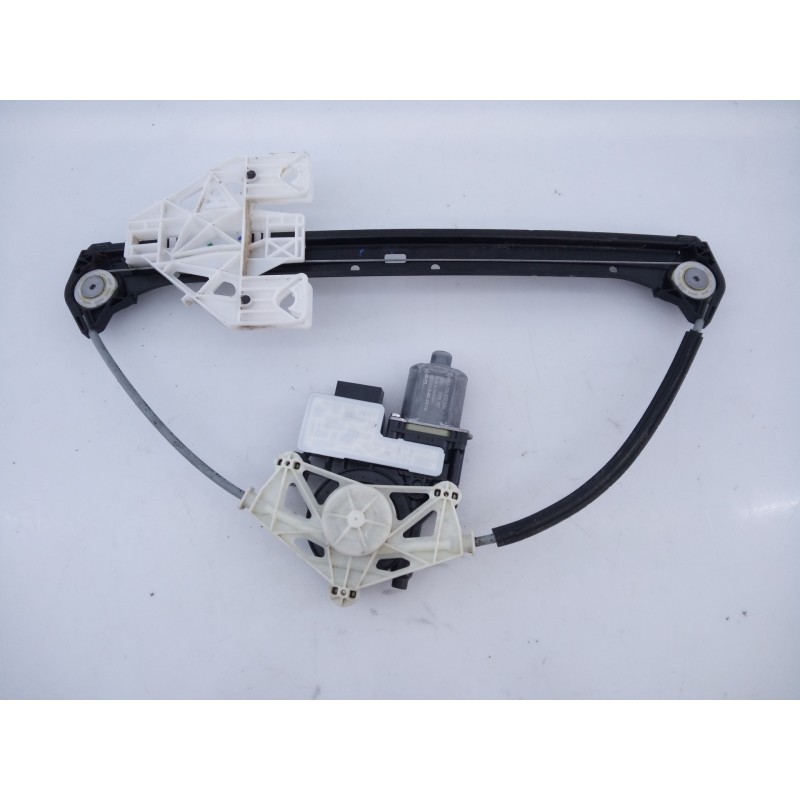 Recambio de elevalunas trasero derecho para audi a3 sportback (8vf) s line edition referencia OEM IAM 5Q0359812  E1-A5-39-1