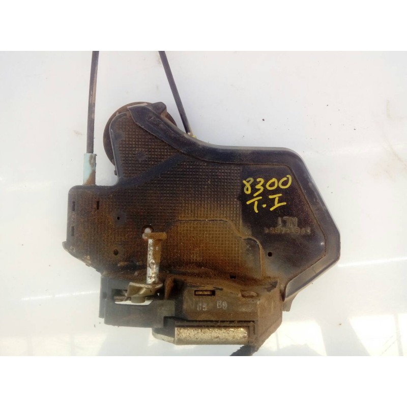 Recambio de cerradura puerta trasera izquierda para toyota hilux (kun) double cab 4x4 referencia OEM IAM 690600K040  E2-B4-10-1