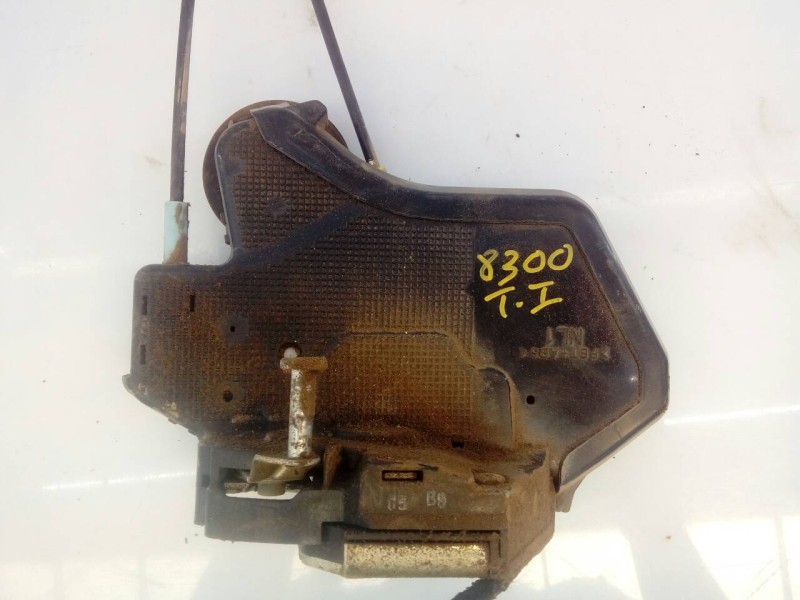 Recambio de cerradura puerta trasera izquierda para toyota hilux (kun) double cab 4x4 referencia OEM IAM 690600K040  E2-B4-10-1