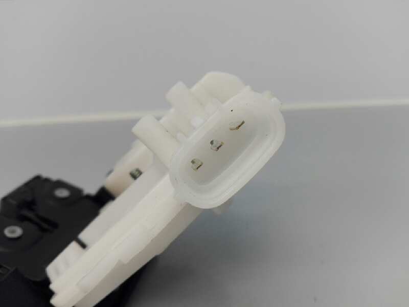 Recambio de cerradura maletero / porton para toyota auris advance referencia OEM IAM   E3-B2-2-3