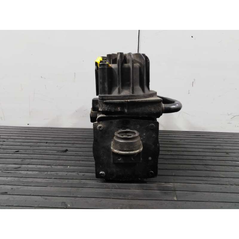 Recambio de bomba suspension para mercedes-benz clase cls (w219) 320 cdi (219.322) referencia OEM IAM 2112300304010523012439 415