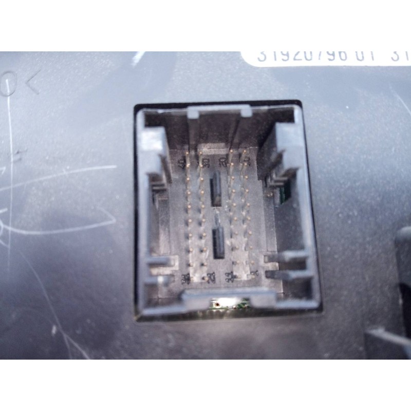 Recambio de mando climatizador para fiat nuova 500 (150) pop referencia OEM IAM 735576405  E3-A4-23-3