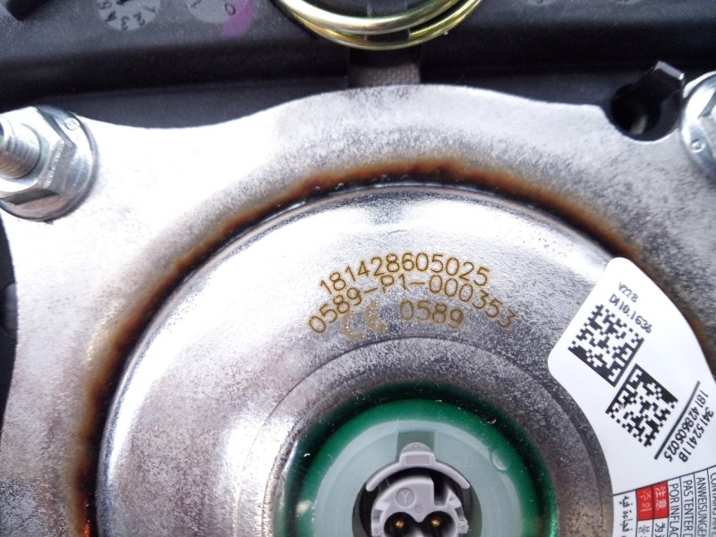 Recambio de airbag delantero izquierdo para hyundai i30 fastback tecno referencia OEM IAM 181428605025  E2-B5-34-2