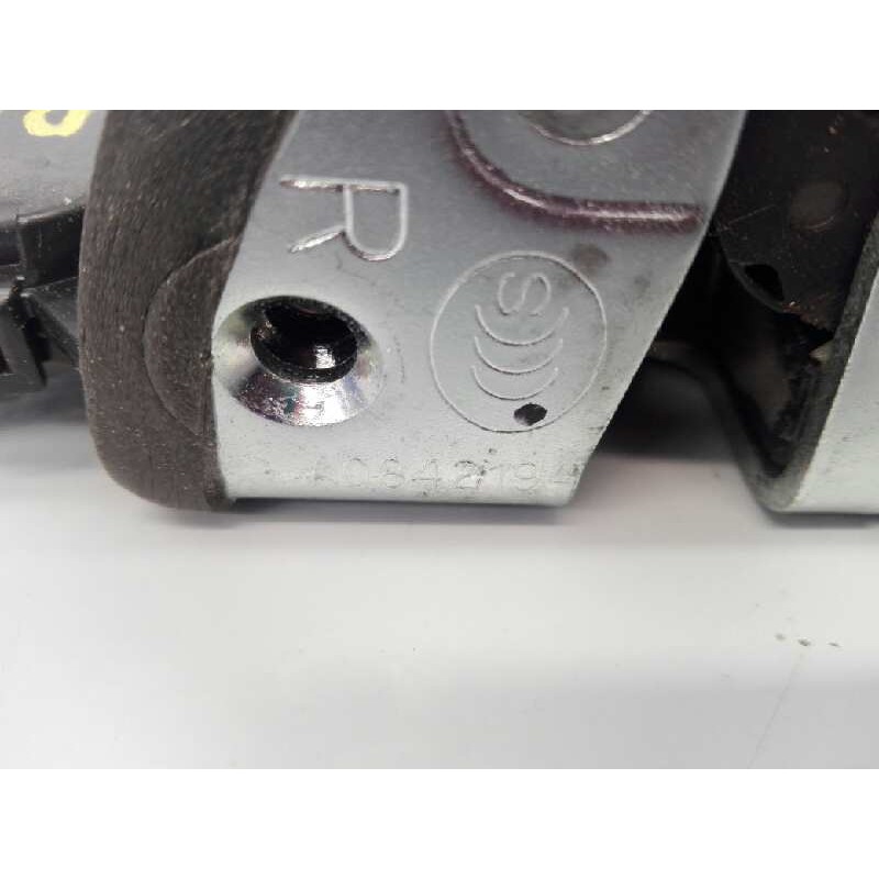 Recambio de cerradura puerta delantera derecha para toyota auris advance referencia OEM IAM A084219  E2-B4-25-1