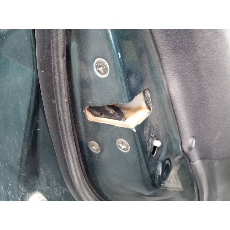 Recambio de cerradura puerta trasera izquierda para mitsubishi montero (v60/v70) 2.5 tdi sahel (5-ptas.) referencia OEM IAM   