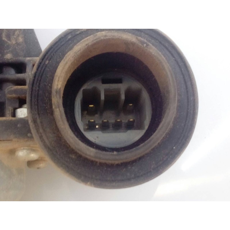 Recambio de elevalunas delantero derecho para toyota hilux (kun) double cab 4x4 referencia OEM IAM 698100K041  E2-B4-8-1