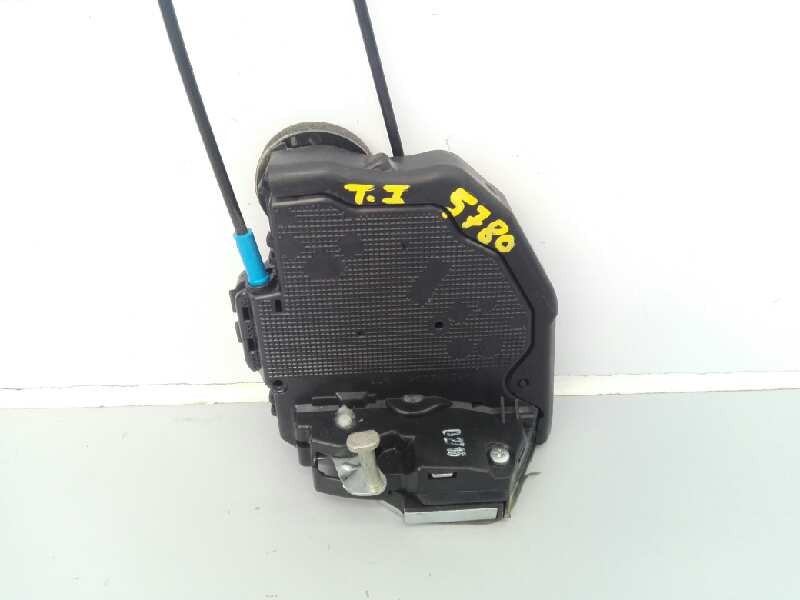 Recambio de cerradura puerta trasera izquierda para toyota auris advance referencia OEM IAM   E2-B4-25-1