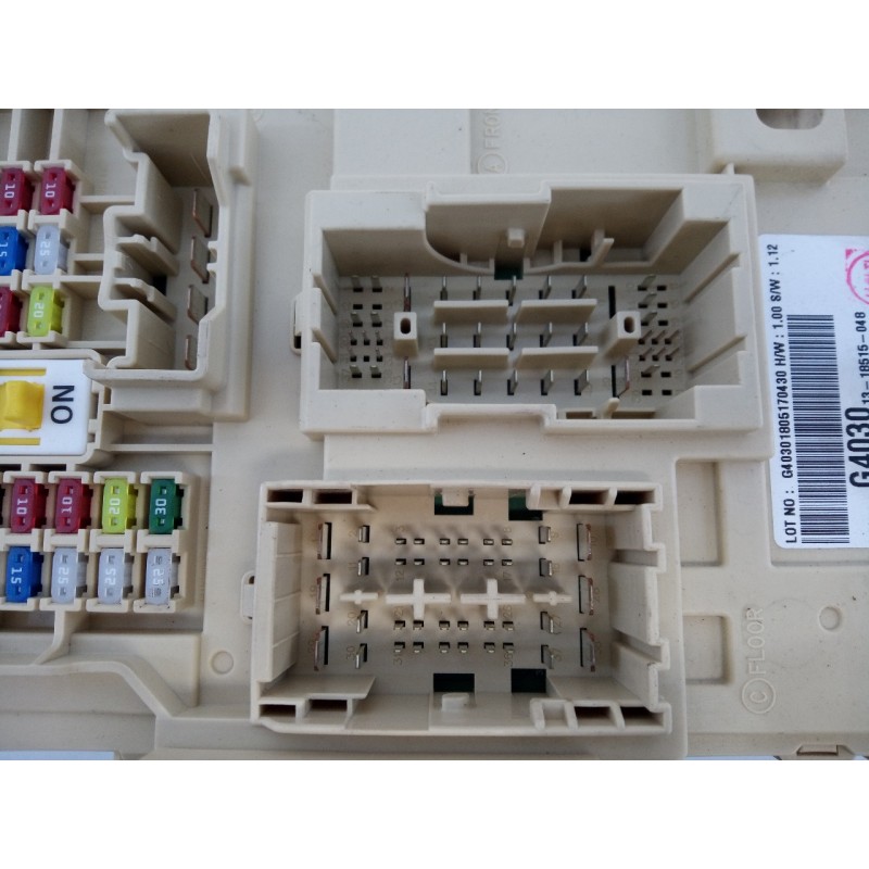 Recambio de caja reles / fusibles para hyundai i30 fastback tecno referencia OEM IAM G40301310515848  E3-A3-36-1