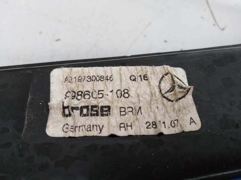 Recambio de elevalunas trasero derecho para mercedes-benz clase cls (w219) 320 cdi (219.322) referencia OEM IAM A2197300846 9986