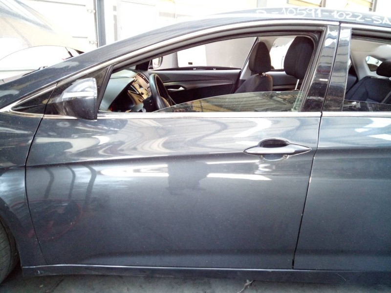Recambio de puerta delantera izquierda para hyundai i40 style referencia OEM IAM   
