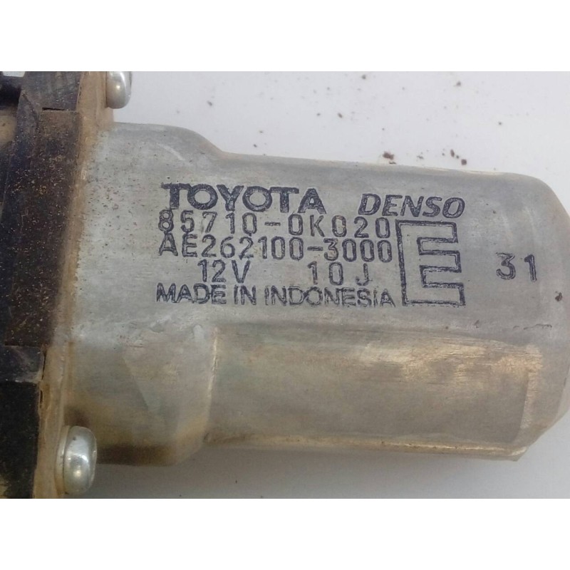 Recambio de elevalunas trasero izquierdo para toyota hilux (kun) double cab 4x4 referencia OEM IAM 698400K031 857100K020 E2-B4-8