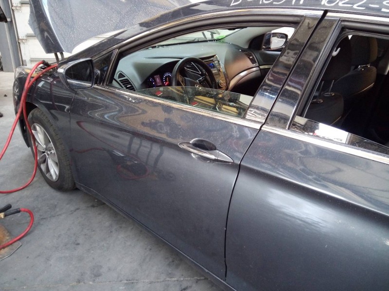 Recambio de puerta delantera izquierda para hyundai i40 style referencia OEM IAM   