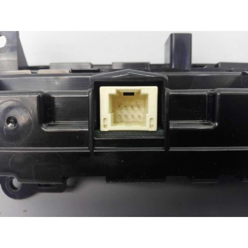 Recambio de mando climatizador para toyota auris advance referencia OEM IAM 5590002C60 3860Z67B E3-B2-2-3