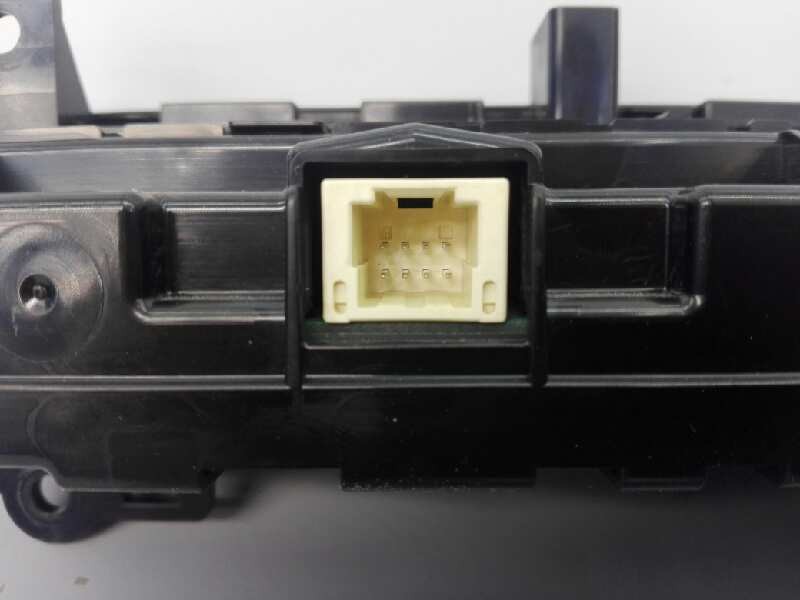 Recambio de mando climatizador para toyota auris advance referencia OEM IAM 5590002C60 3860Z67B E3-B2-2-3