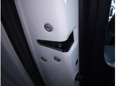 CERRADURA PUERTA TRASERA IZQUIERDA 