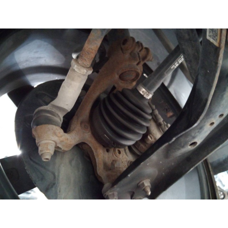 Recambio de mangueta delantera izquierda para audi a3 sportback (8vf) s line edition referencia OEM IAM   