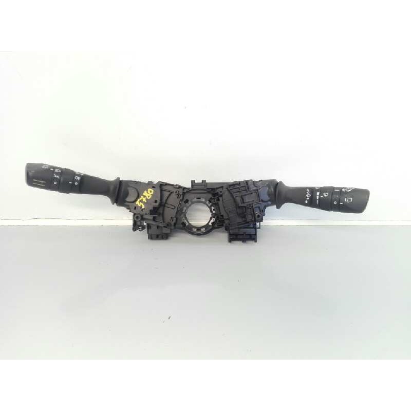 Recambio de mando intermitentes para toyota auris advance referencia OEM IAM 17F849 02740 E3-B2-2-3