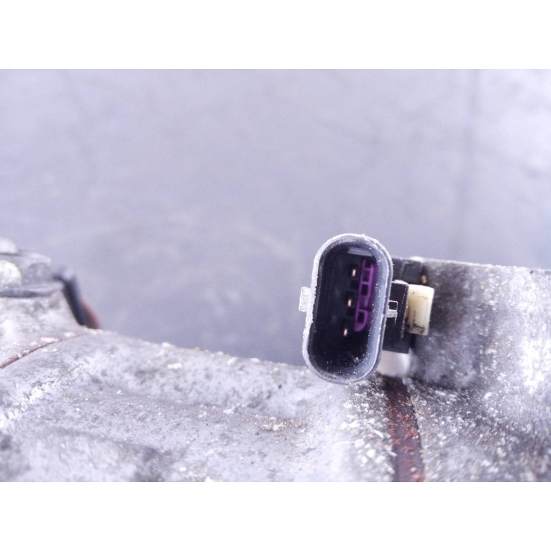 Recambio de compresor aire acondicionado para land rover evoque ingenium referencia OEM IAM CPLA19D629BH 011303117B4 P3-B2-23-3