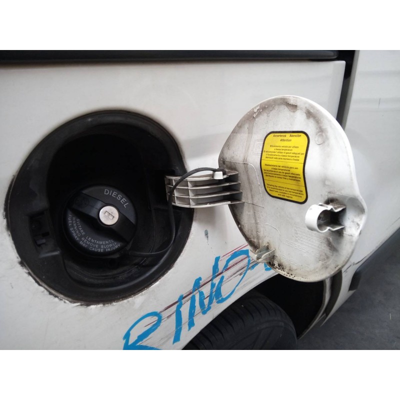 Recambio de tapa exterior combustible para fiat fiorino sx furg. referencia OEM IAM   