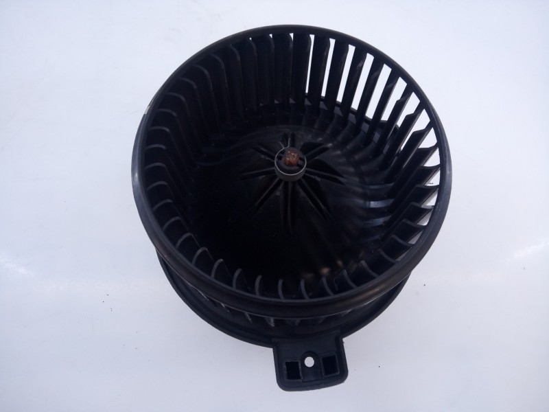 Recambio de ventilador calefaccion para hyundai i40 style referencia OEM IAM B308830510 A0550174 E1-B5-19-2