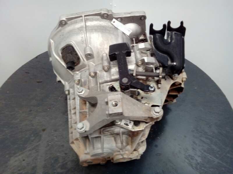 Recambio de caja cambios para ford focus c-max (cap) 1.6 tdci cat referencia OEM IAM 6M5R7002YA  M1-B4-102