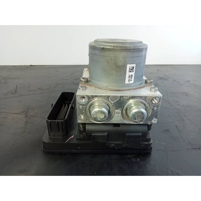 Recambio de abs para jeep renegade limited 4wd referencia OEM IAM 52062978 A005H735 P3-B8-27-3