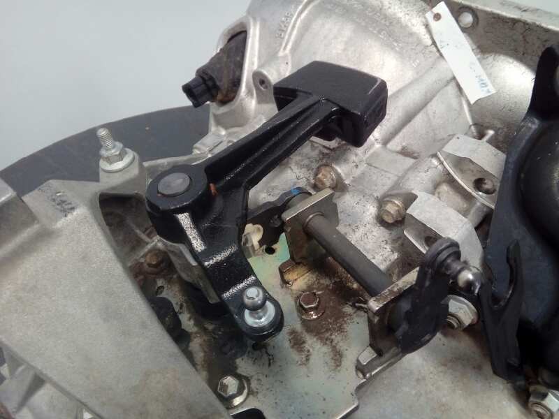 Recambio de caja cambios para ford focus c-max (cap) 1.6 tdci cat referencia OEM IAM 6M5R7002YA  M1-B4-102