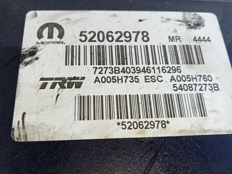 Recambio de abs para jeep renegade limited 4wd referencia OEM IAM 52062978 A005H735 P3-B8-27-3