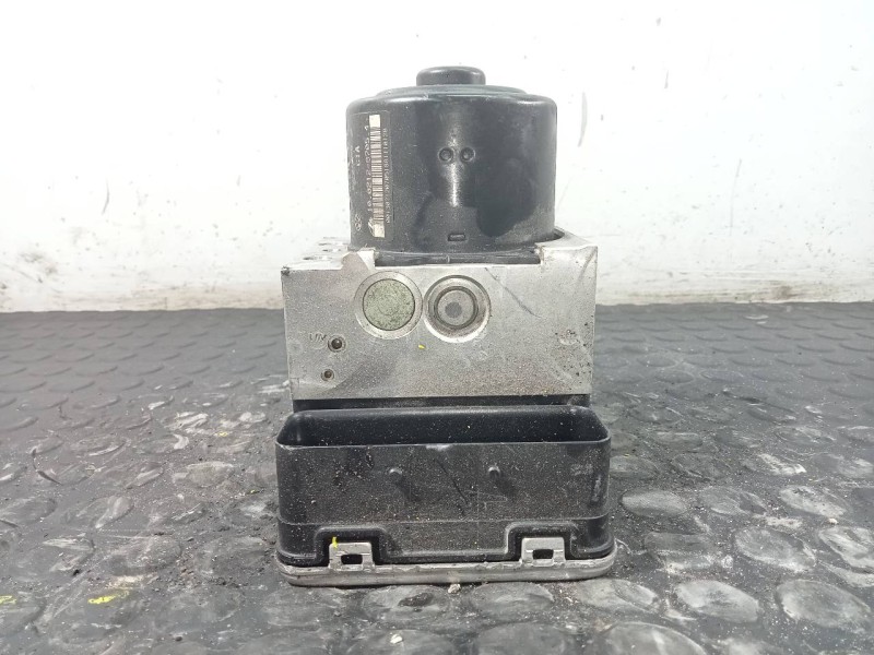 Recambio de abs para porsche cayenne (typ 92aa) diesel platinum edition referencia OEM IAM 7P0614517K 7P0907379K P3-A8-14-1